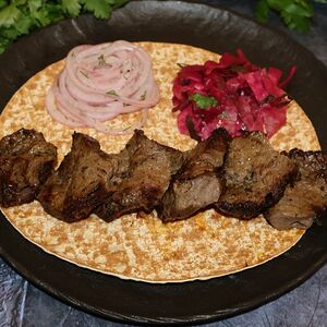 Шашлык из бараньей мякоти 