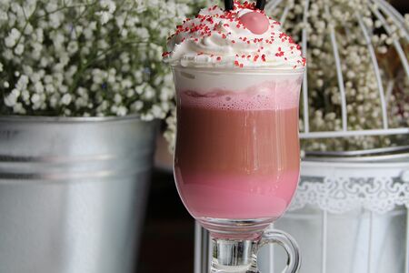 Клубничный Латте