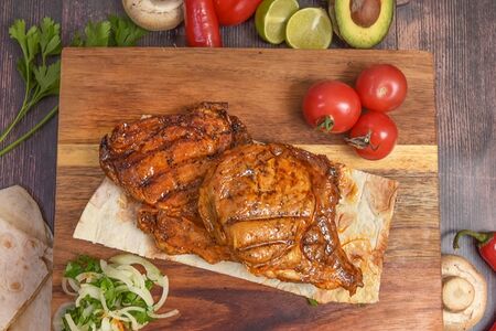 Стейк из свинины