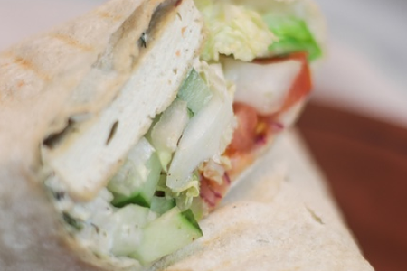 Ролл с тофу веганский