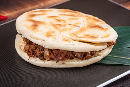 Лепешка с говядиной