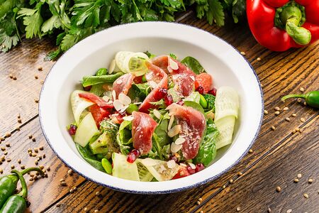 Салат с уткой