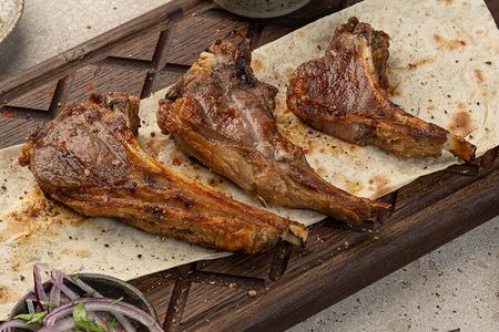 Шашлык из бараньей корейки