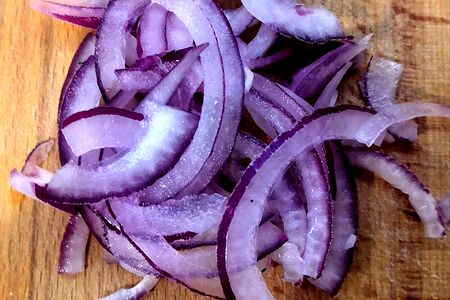 Лук красный