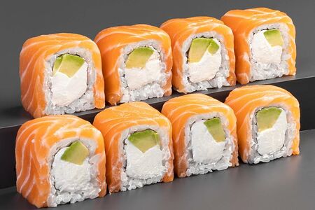 Ролл Филадельфия с авокадо