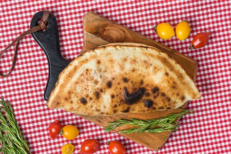 Кальцоне Ветчина & Сыр