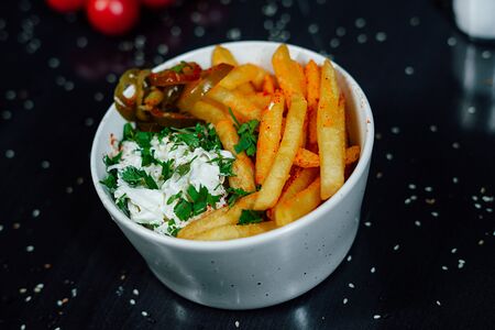 Box фри и капустный салат