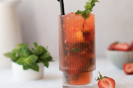 Мохито клубничный