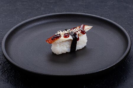 Нигири с угрём