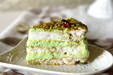 Торт Меренговый