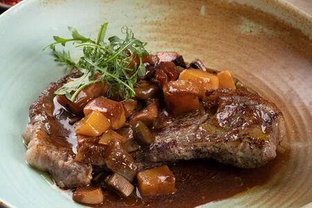 Стейк по-цыгански