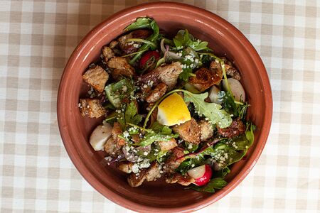 Панценелла с индейкой на гриле и цитрусовой заправкой