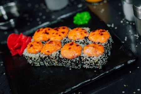 Запеченный с лососем