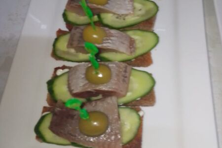 Гренки с селедочкой