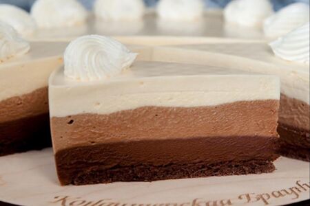 Три шоколада