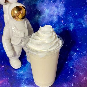 Молочный коктейль Ванильный с бананом