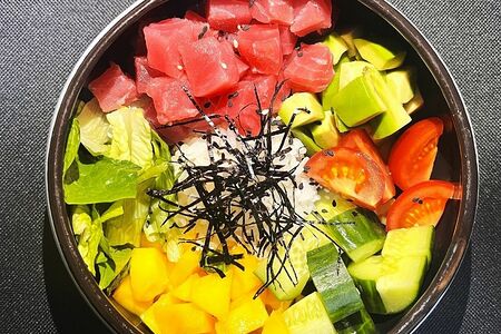 Поке с тунцом