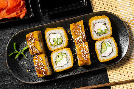 Ролл Цезарь в темпуре