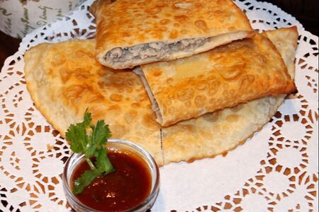 Чебурек с бараниной