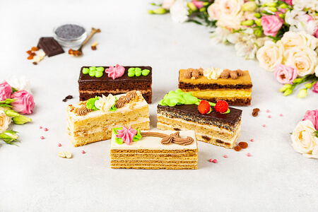 Ассорти  пирожные