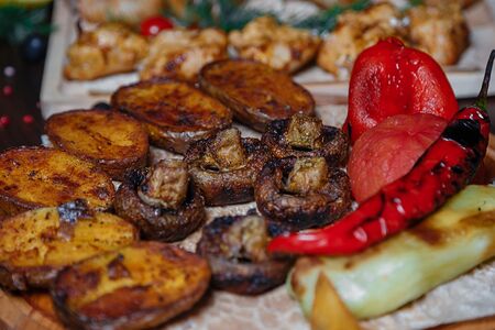 Картофель на мангале