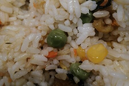 Рис пропаренный с овощами