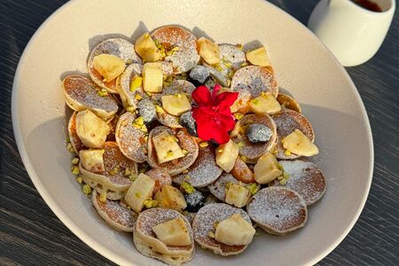 Мини-панкейки с шоколадом