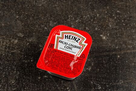 Соус кисло-сладкий Heinz