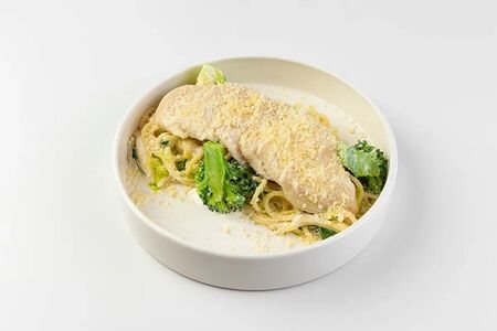 Сливочная паста с филе цыпленка