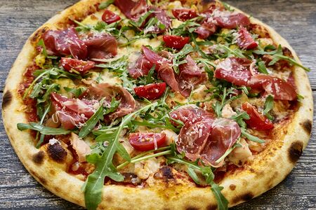 Фирменная пицца