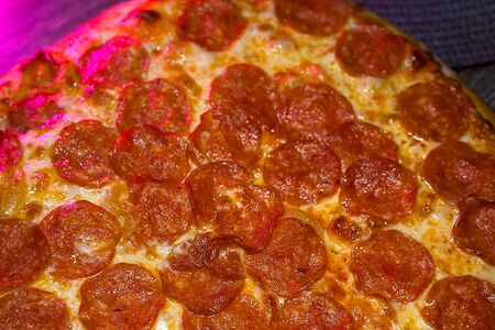 Пицца Пеперони средняя