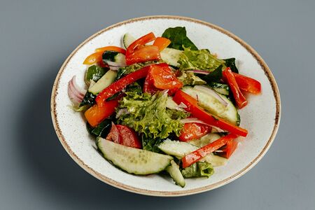 Салат из свежих овощей