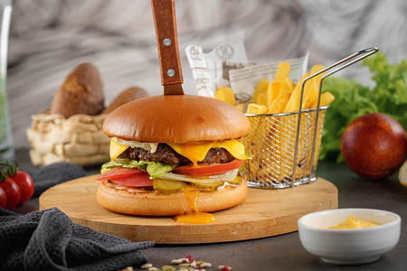 Бургер с говядиной