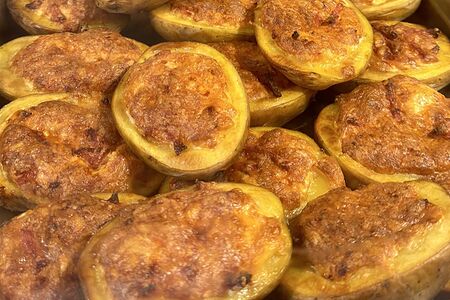 Картофельные карманчики с ветчиной и сыром 