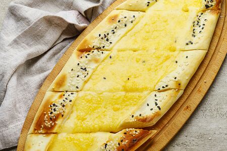 Пиде с сыром