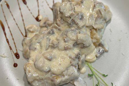 Филе судака в сливочном соусе