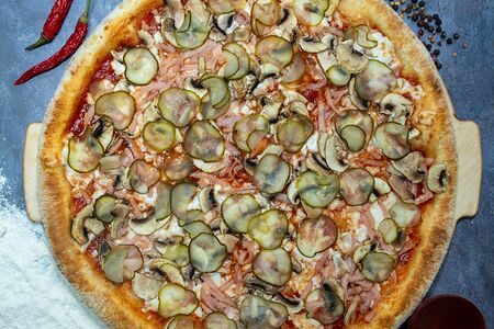 Ветчина и грибы