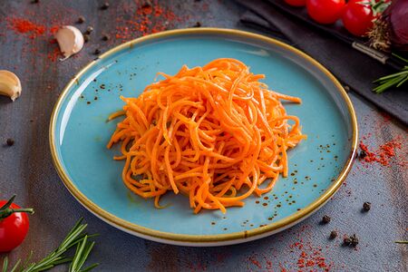 Морковка по-корейски