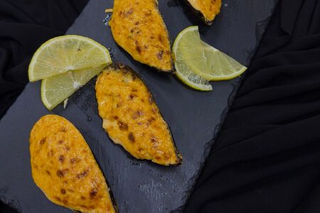 Мидии спайси