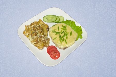 Картофель в сливочном соусе с курочкой