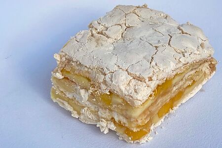 Торт-мороженое манго-маракуйя 