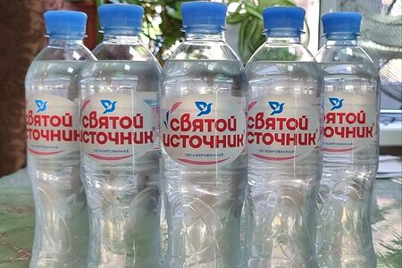 Вода Святой источник негазированная