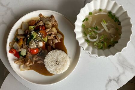 Ком Тхит Лон Сао Овощной