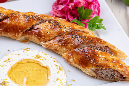 Люля-кебаб из телятины в лаваше