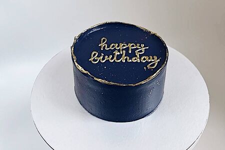 Торт №4 ко Дню рождения Ваниль-клубника