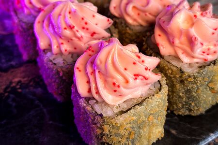 Теплый ролл Мияке