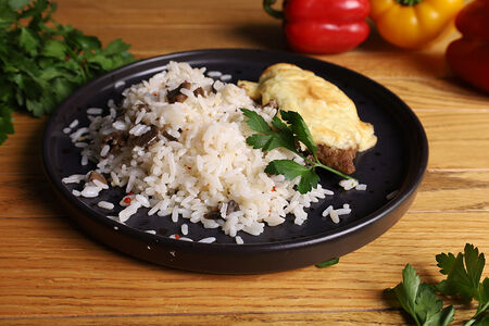 Рис рассыпчатый с грибами 150г