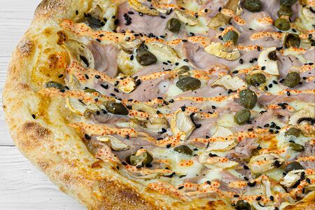 Тунец с каперсами 