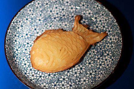 Пуноппан с малиновым кремом