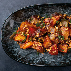 Жареный тофу в чесночном соусе